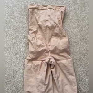 Spanx women’s high waisted sculpting shorts